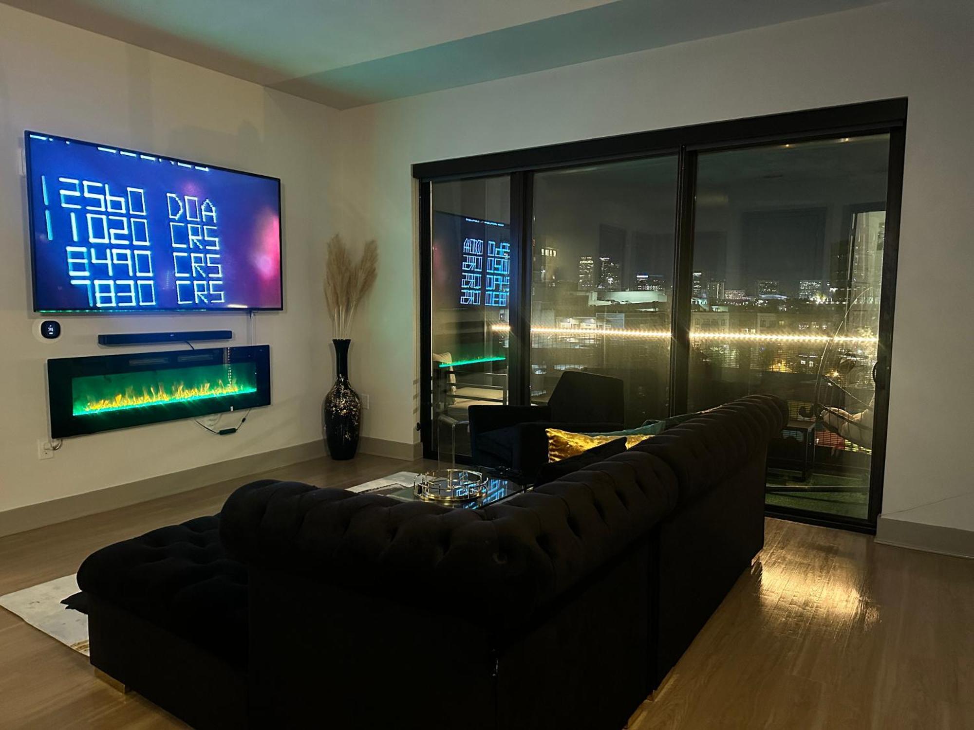 Апартаменты Modern Luxury At The Interlock Атланта Экстерьер фото